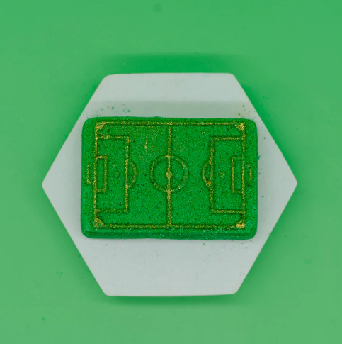 Footy Pitch Bath Bomb - Rainbow Fun